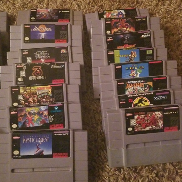 **SOLD** SNES IF INTERESTED MESSAGE ME! - Picture 2 of 3